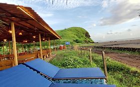 Konkantrip Beach Resort